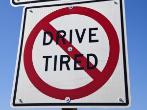 Signs You are drowsy while driving