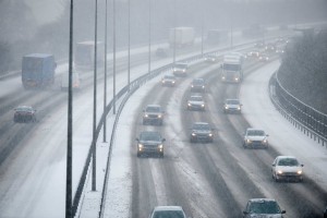 snow driving tips bolt insurance