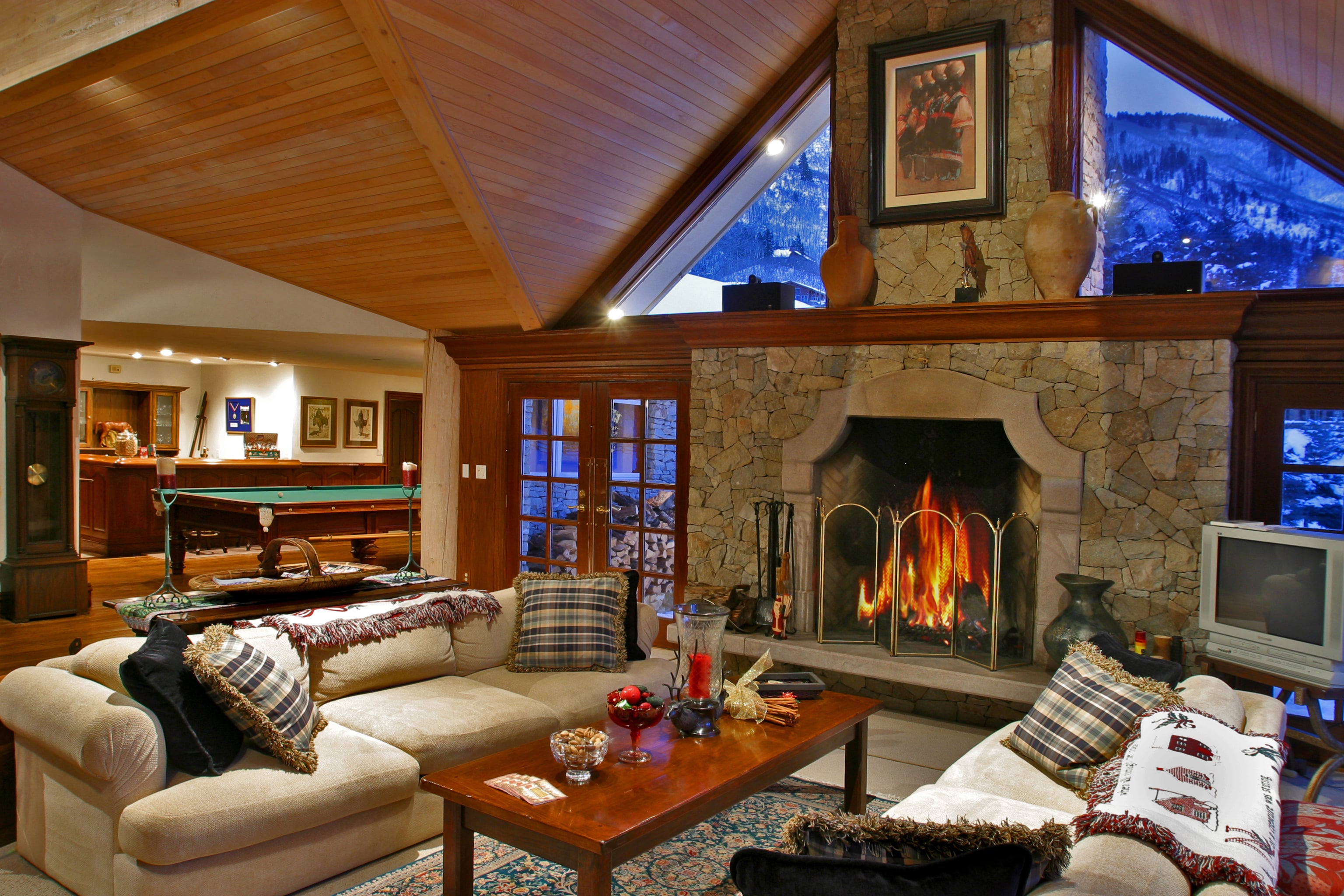 7 Winter Home Staging Tips